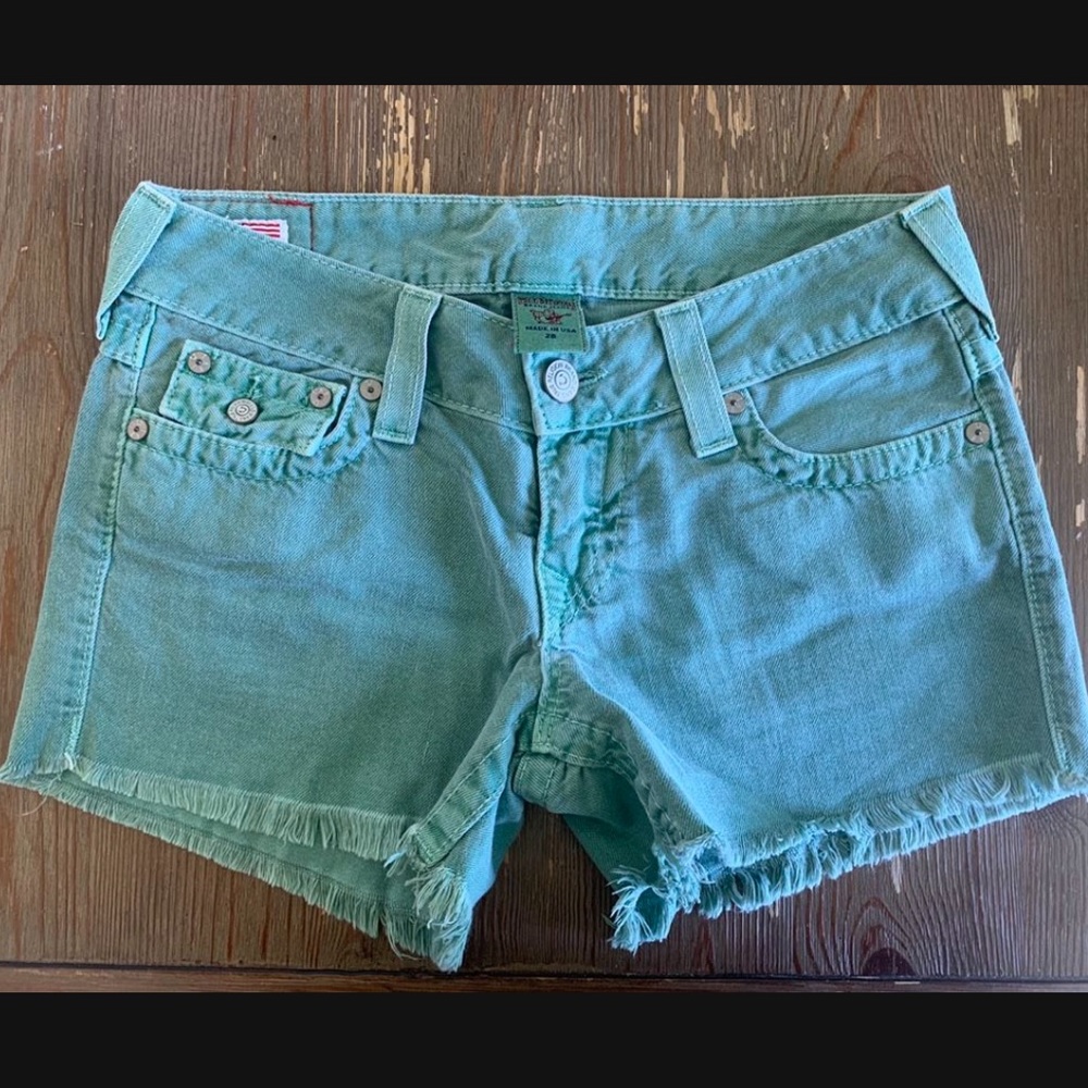 Women’s True Religion Turquoise Jean Shorts Size 28